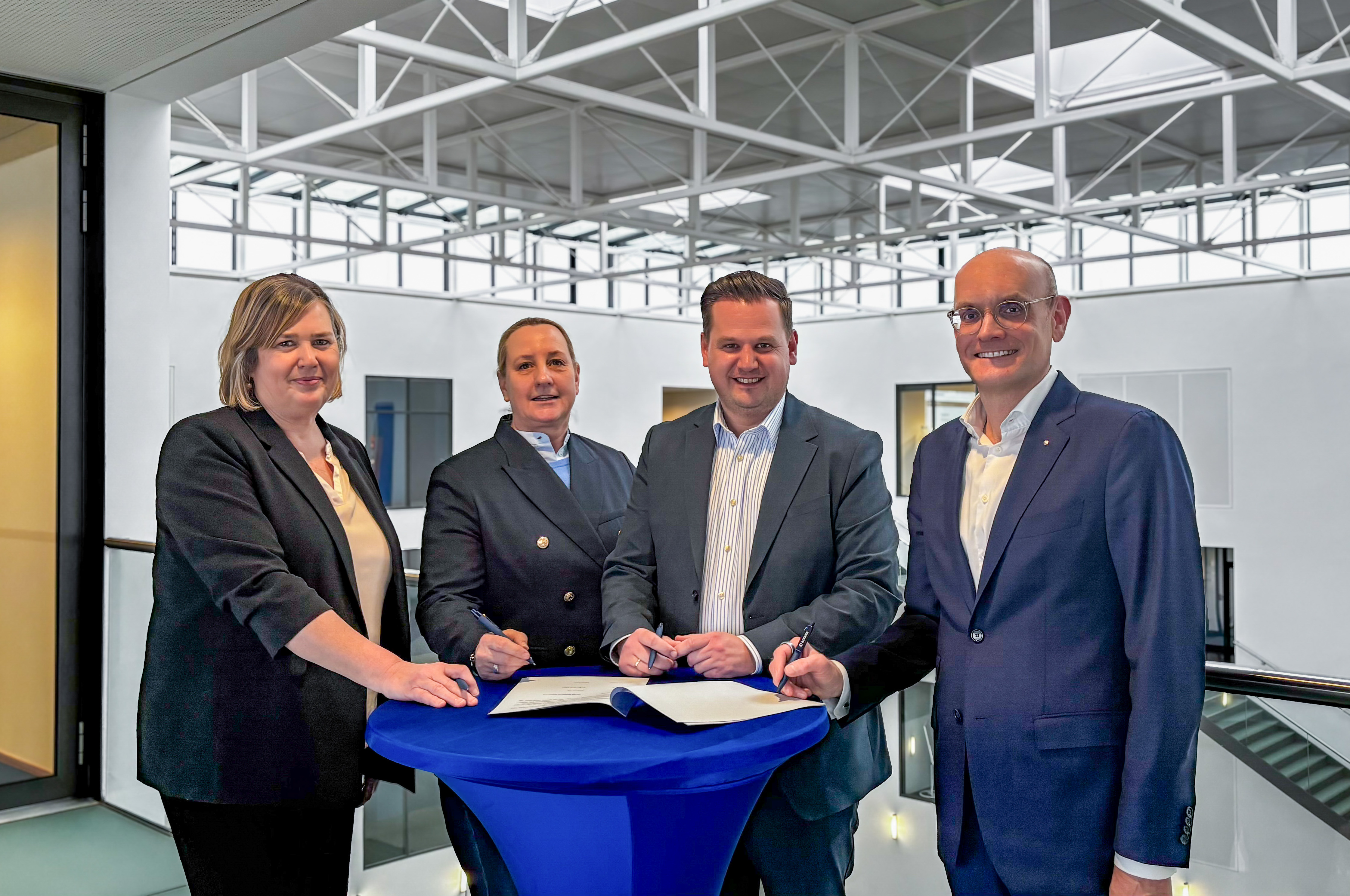 V.l.n.r.: Astrid Vogell, Astrid Wahl-Weber, Rainer Benien, Martin Babilas